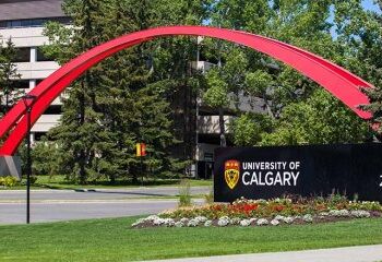 Canada Scholarships : 2023 Energizing Canada International Entrance Scholarship at University of Calgary