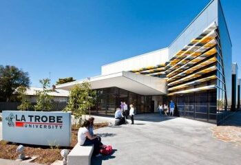 Scholarships : La Trobe University Scholarship Grants 2023 Australia for International Students